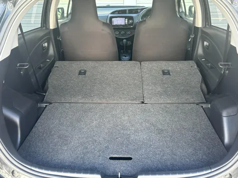 Toyota Yaris (Vitz)