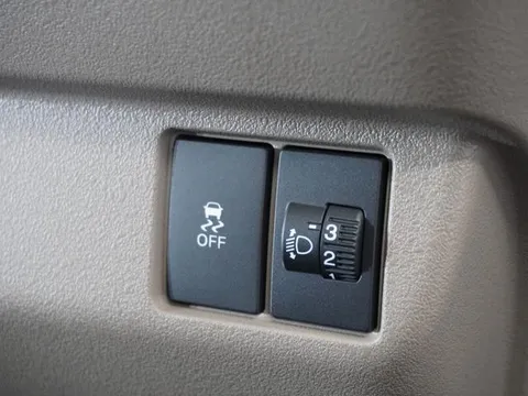 Honda N-BOX Joy