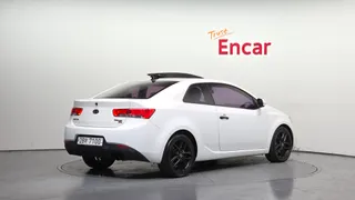 Kia Cerato (Forte)