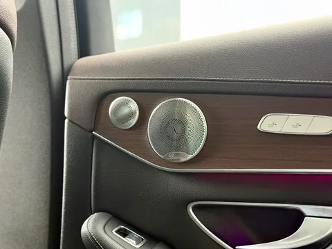 Mercedes-Benz Mercedes-Benz GLC