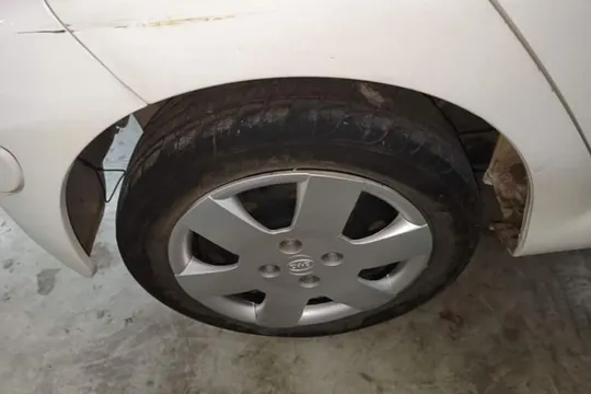 BYD F0