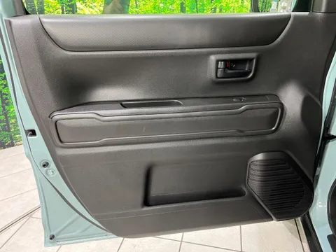 Mazda Flair Crossover