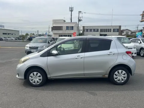 Toyota Yaris (Vitz)
