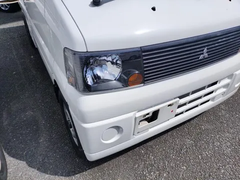 Mitsubishi Minicab Truck