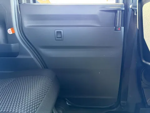 Toyota Pixis Mega