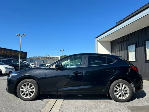 Mazda Axela Sport