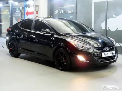 Hyundai Elantra (Avante)