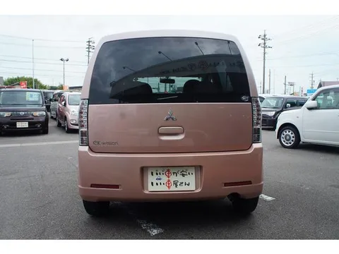 Mitsubishi eK Wagon