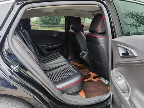 Chevrolet Malibu XL