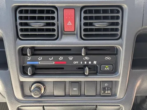Nissan Clipper Truck