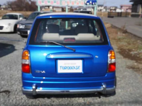 Daihatsu Mira Gino