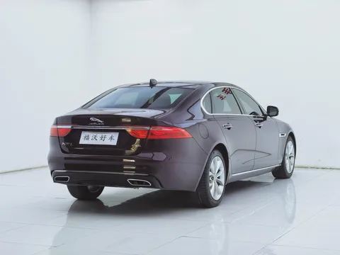 Jaguar XFL