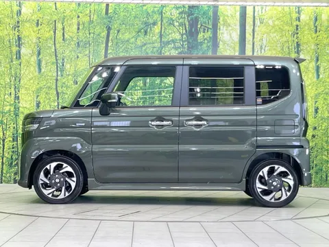 Suzuki Spacia Custom