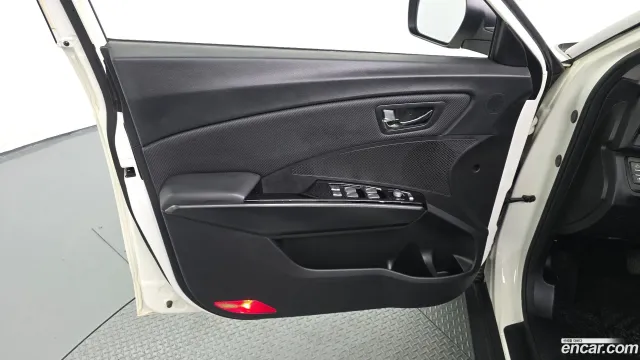 SsangYong Tivoli XLV (Tivoli Air)