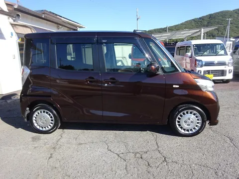 Nissan Dayz Roox