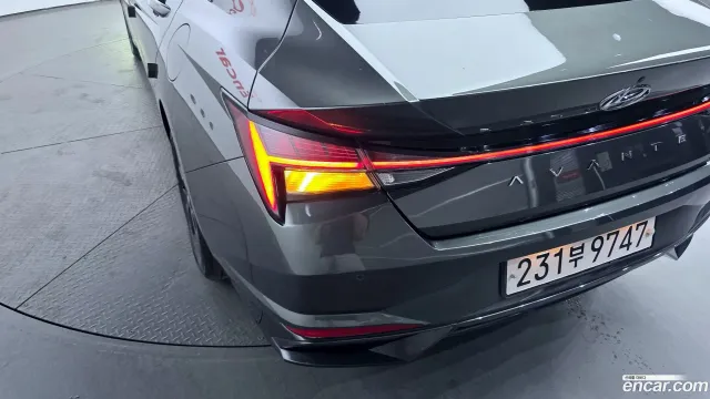 Hyundai Elantra (Avante)