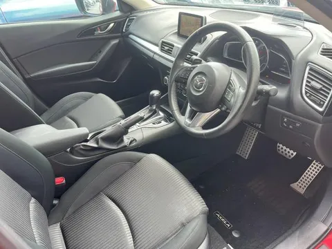 Mazda Axela Sport