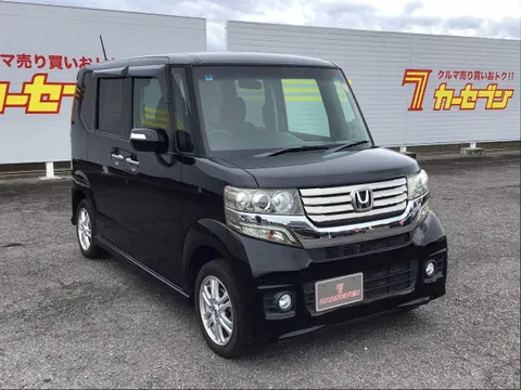 Honda N-BOX Custom