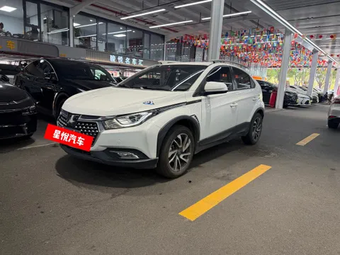 Luxgen U5
