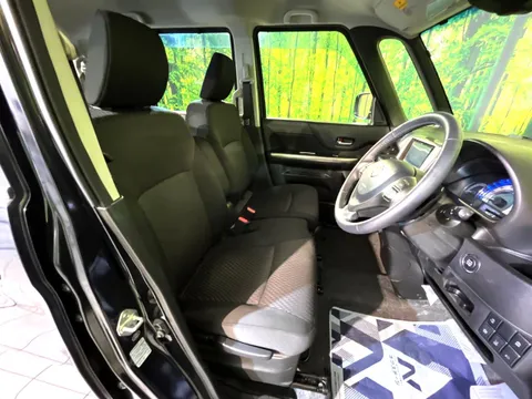 Suzuki Spacia Custom Z