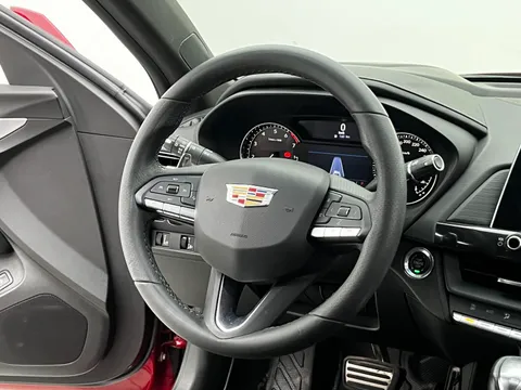 Cadillac CT4