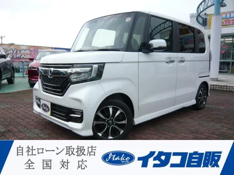Honda N-BOX Custom