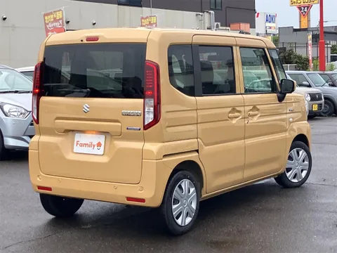 Suzuki Spacia