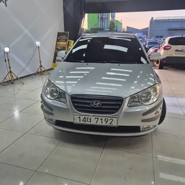 Hyundai Elantra (Avante)