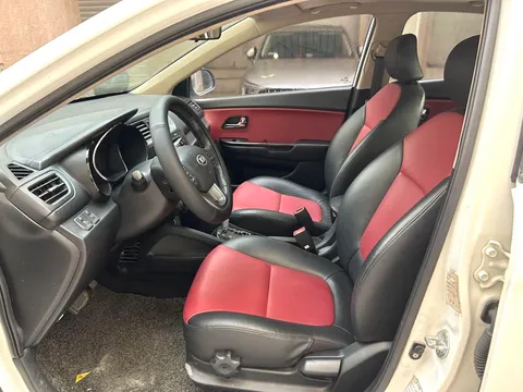 Kia K2
