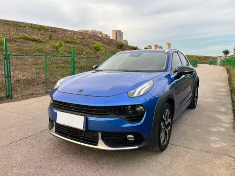 Lynk & Co Lynk & Co 02