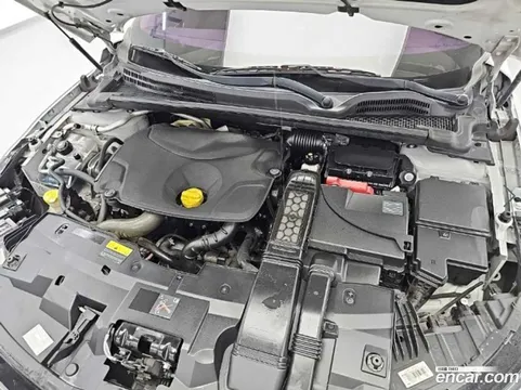 Renault Talisman (SM6)