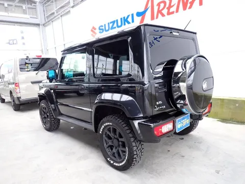 Suzuki Jimny Sierra
