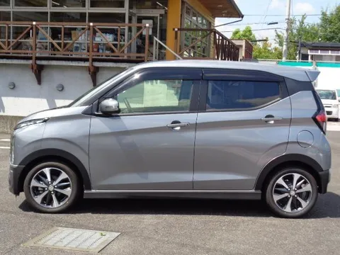 Mitsubishi eK X