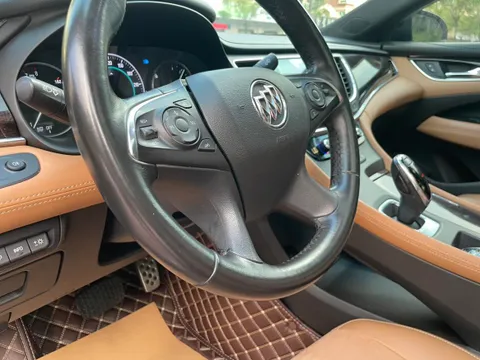 Buick LaCrosse