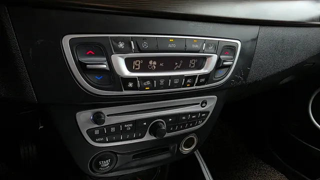 Renault SM3
