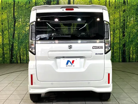 Suzuki Spacia Custom