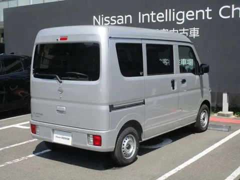 Nissan Clipper
