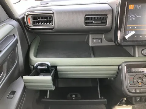 Suzuki Spacia Gear