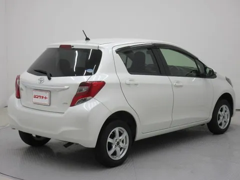 Toyota Yaris (Vitz)