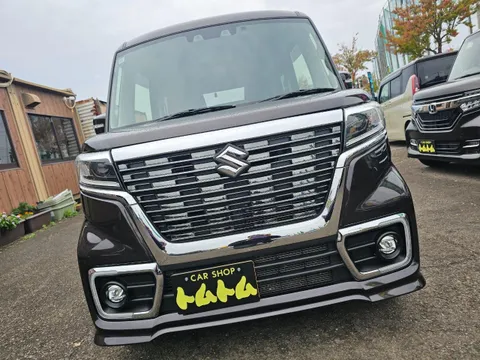 Suzuki Spacia Custom