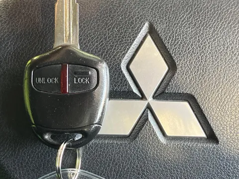 Mitsubishi eK Sport