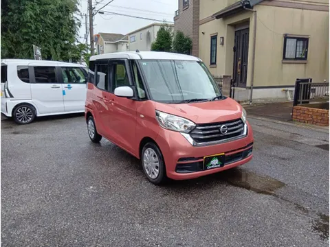 Nissan Dayz Roox