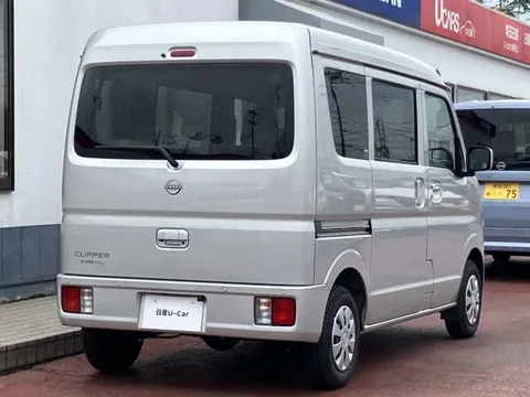 Nissan Clipper