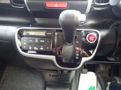Honda N-BOX Plus Custom