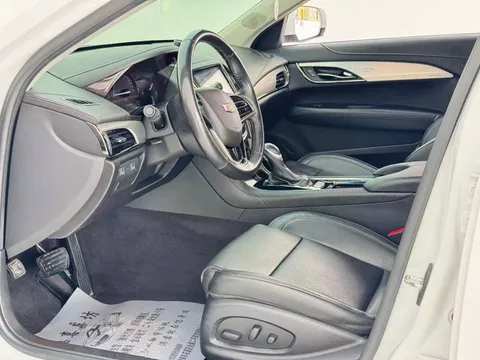Cadillac ATS-L