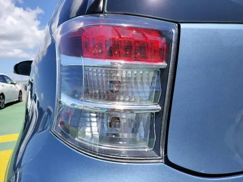 Toyota iQ