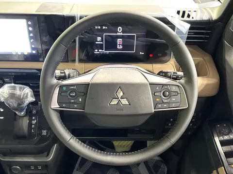 Mitsubishi Delica Mini