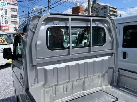 Nissan Clipper Truck