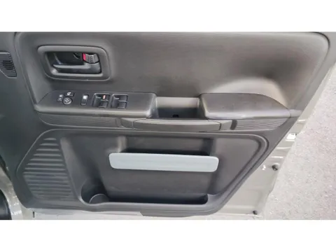Suzuki Spacia Base