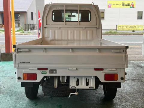 Nissan Clipper Truck